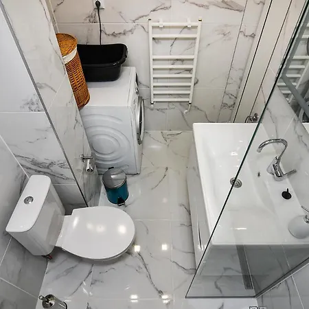 Cozy 2 Bedroom In Lägenhet *